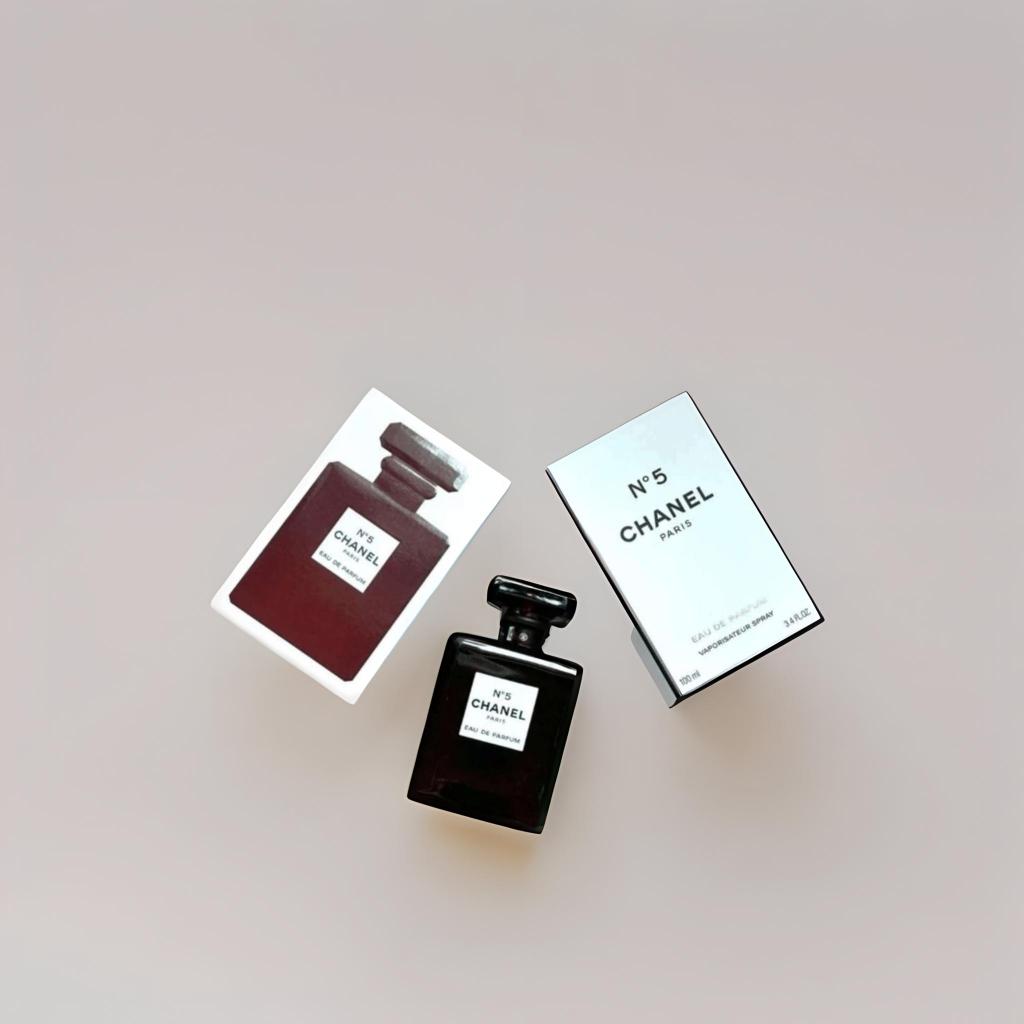 CHANEL Perfume