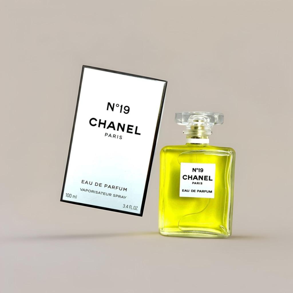CHANEL Perfume