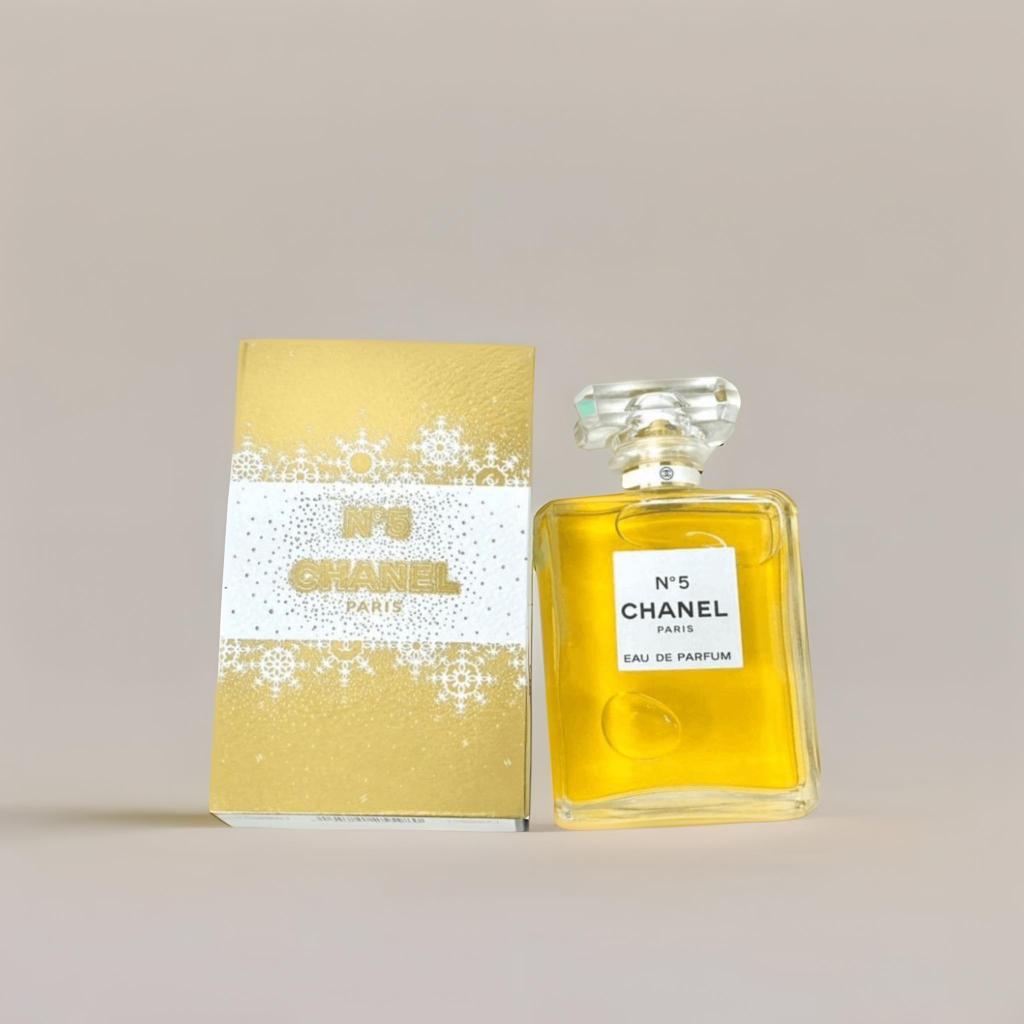 CHANEL Perfume
